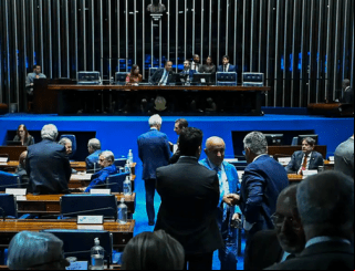 Senado aprova projeto que torna homicídio em escola crime hediondo