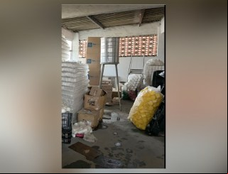Polícia fecha duas fábricas clandestinas de cosméticos no Rio