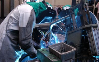 Vendas de máquinas e equipamentos sobem 13,4% no quadrimestre